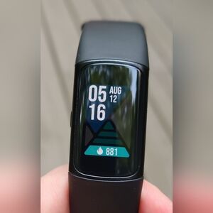 Black Fitbit Charge 6, pre-owned